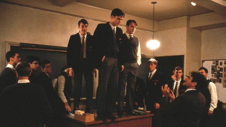 Stowarzyszenie Umarłych Poetów Cały film - Gdzie obejrzeć online - Viderio